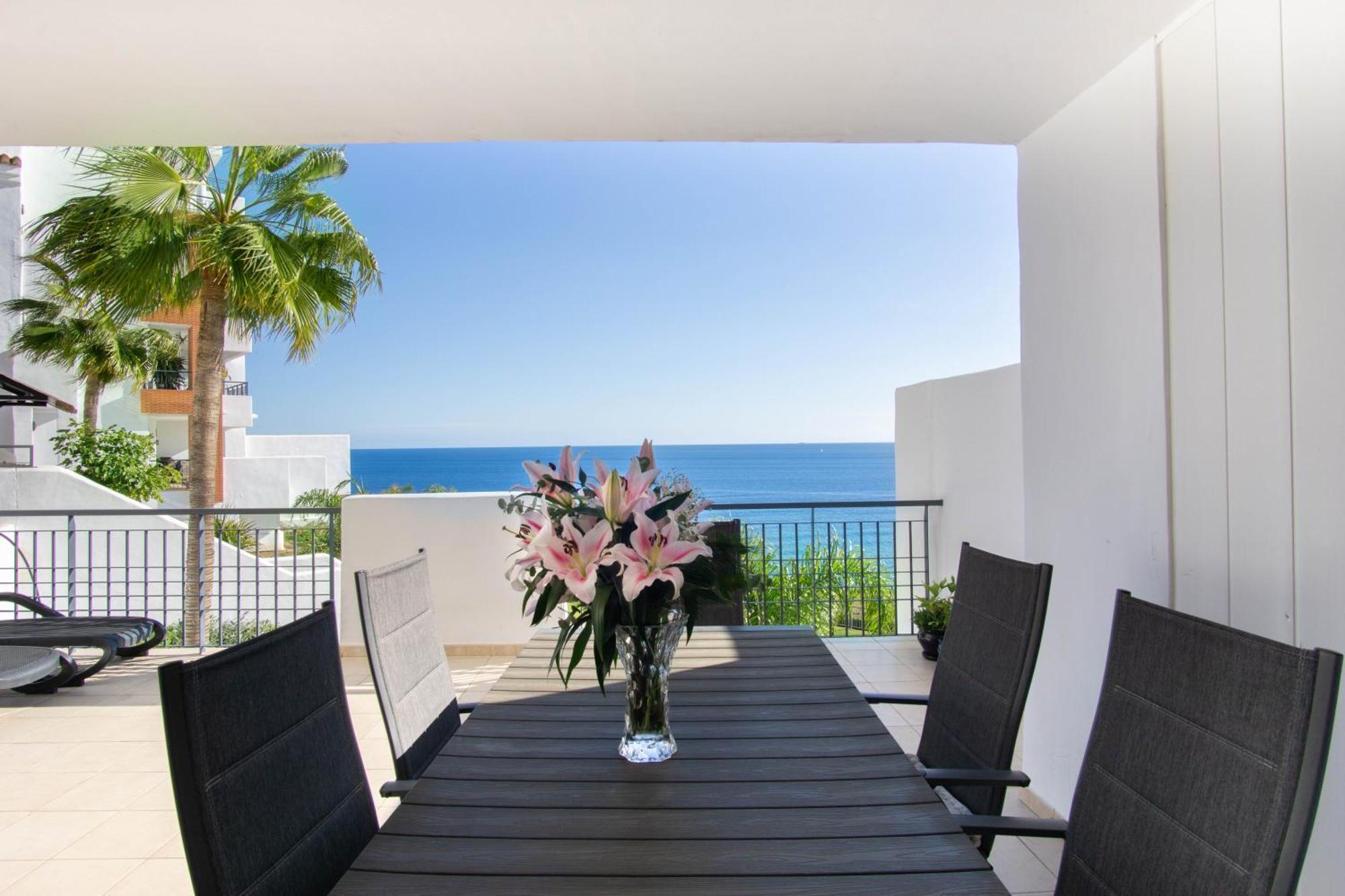 Beautiful Apartment With Stunning Sea Views And A Large Terrace! Torrox Exteriör bild